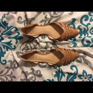 Vince Camuto flats