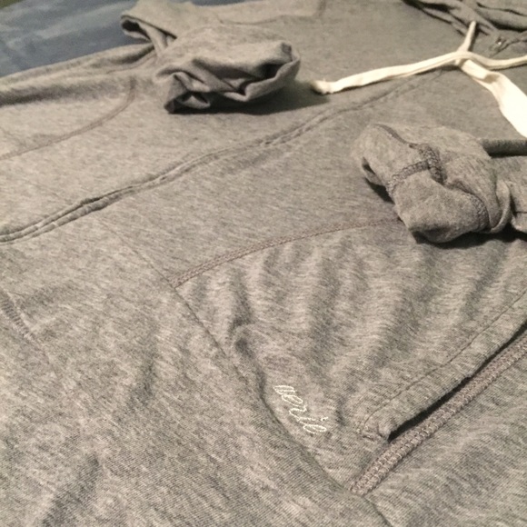 AVAILABLE THRU 3.20 🎉 aerie Hoodie