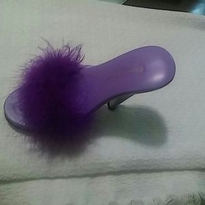 Cell phone shoe stand