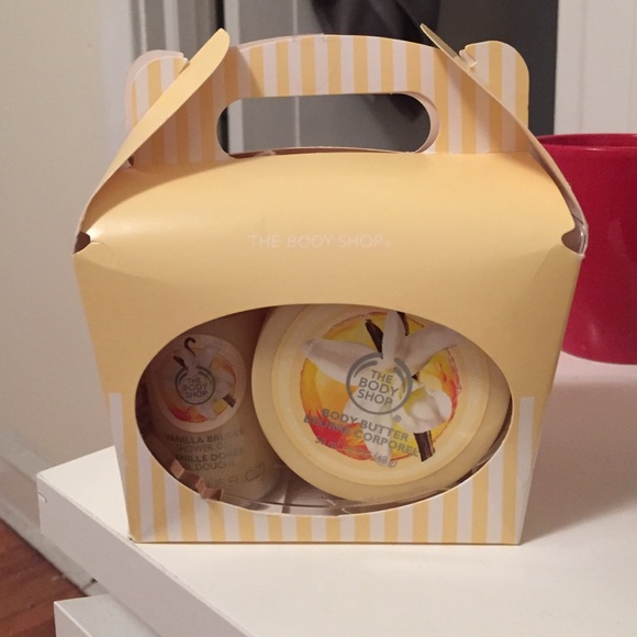 The body shop vanilla gift set