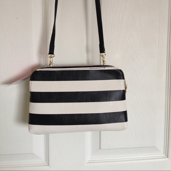 SOLD OUT - Picture 2 of 4