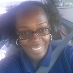 Meet your Posher, Felicia