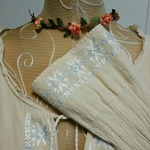 Abercrombie & Fitch Embroidered Boho Top