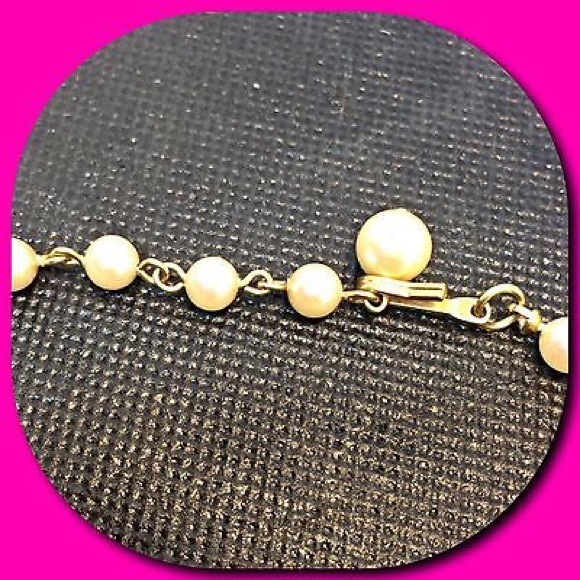 High Quality Strand Faux Pearl Necklace - Picture 4 of 4