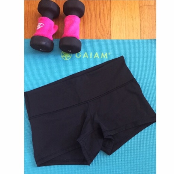 Black Lululemon Spandex