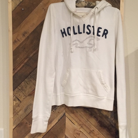 White Hollister hoodie