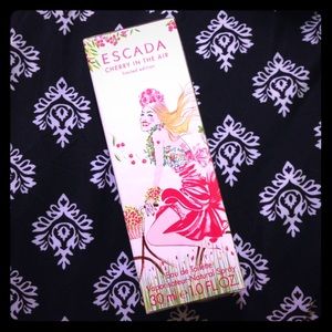 ESCADA perfume 🌸