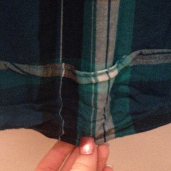 Blue plaid button down, size XL - Picture 3 of 3
