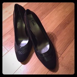 Navy blue suede shoes with patent leather trim