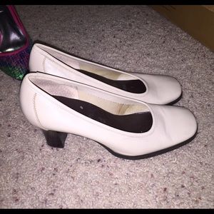 Etienne Aigner shoes 6M leather