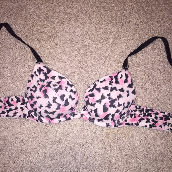 Sold on Ⓜ️ Victoria's Secret 32a - Picture 1 of 2