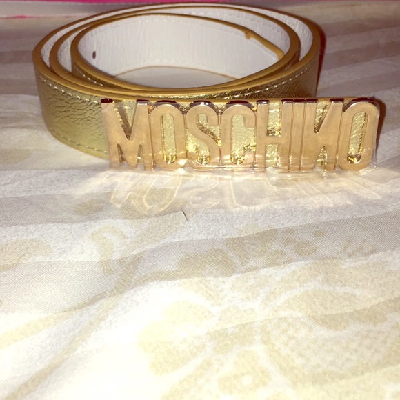 Moschino Belt 40"