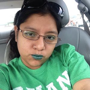 Meet your Posher, Maria