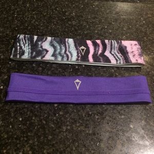 Price lowered for Alwedemeyer... 2 Iviva headbands
