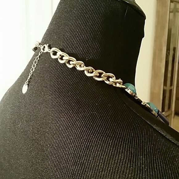 Statement necklace - Picture 3 of 3