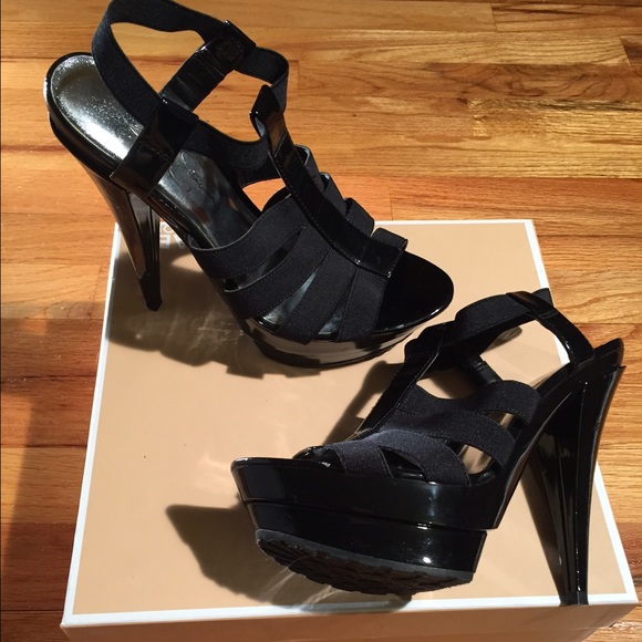 Jessica Simpson Kambodia Platform Sandal