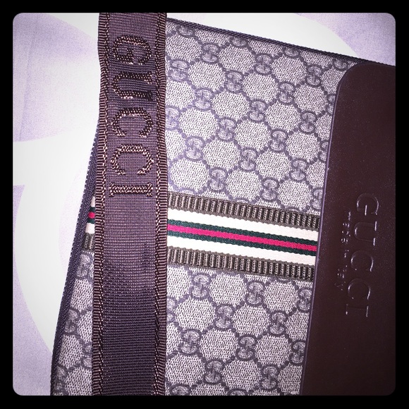 Gucci cross body