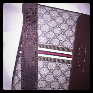 Gucci cross body
