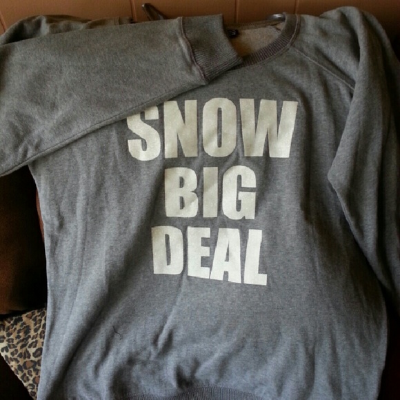 Long sweat shirt..