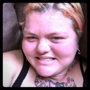 Meet your Posher, Jeannine