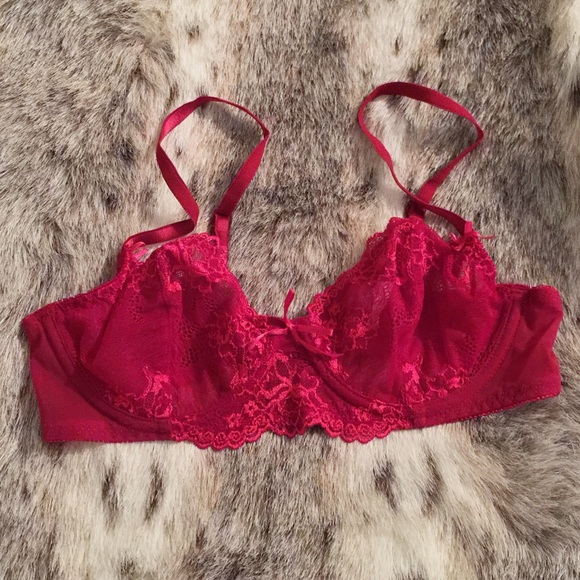 34C Gilligan O'malley underwire bra