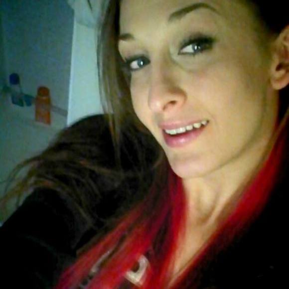 Meet your Posher, Amanda - Picture 1 of 1