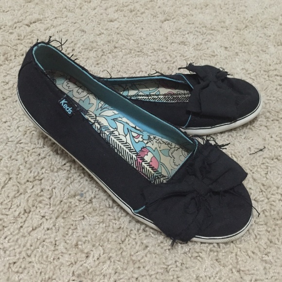 KED black slip on flats
