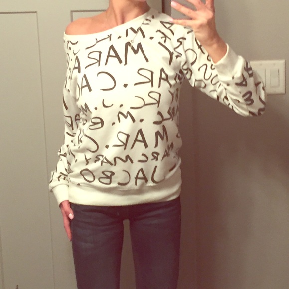 Marc Signature Graffiti Logo Sweatshirt Sz XS Top - Picture 1 of 4