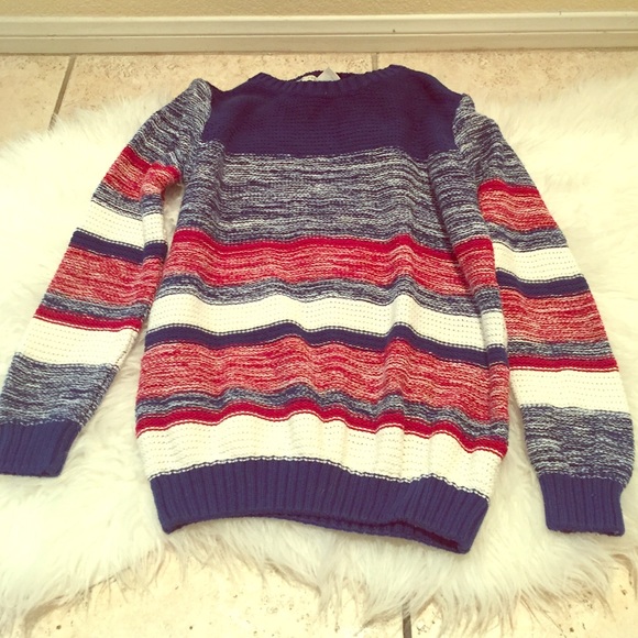 Knit sweater