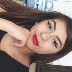 Meet your Posher, Jen