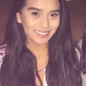 Meet your Posher, Dani