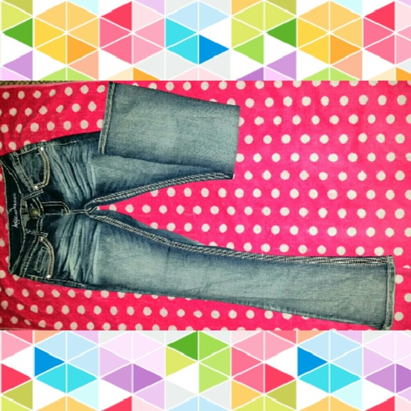 Ariya jeans