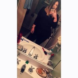 Meet your Posher, Ana