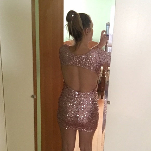 Pink sequin backless cocktail party dress mini - Picture 4 of 4