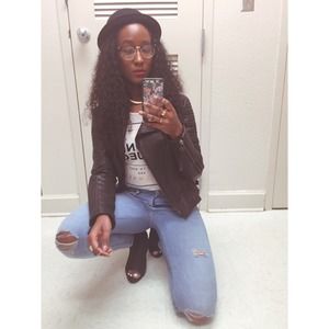 Meet your Posher, Lashic