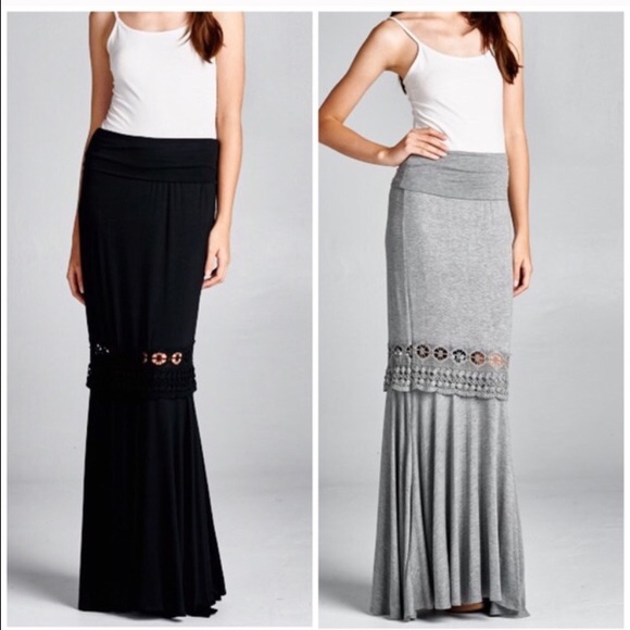 1 HR Sale ‼️Beautiful Chic Maxi Skirt - Picture 2 of 2