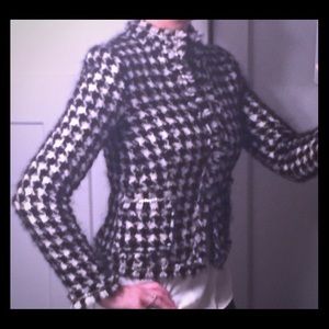 ⓒⓗⓐⓝⓔⓛ ᗷᒪᗩᘔEᖇ ᒍᗩᑕKET ᗷᒪᗩᑕK ᗯᕼITE ᕼOᑌᑎᗪᔕTOOTᕼ SZ 2