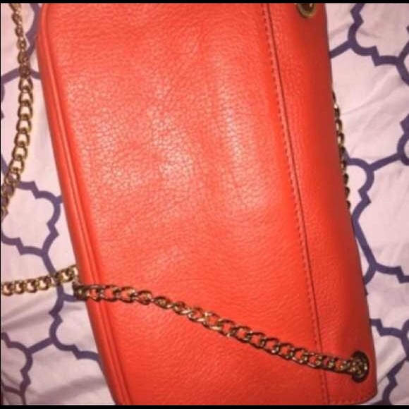CLEMENTINE RED MICHAEL KORS BAG WITH TAGS - Picture 2 of 4