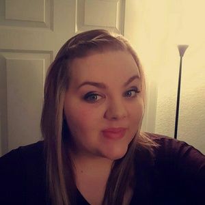 Meet your Posher, Keri