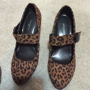 Animal print pumps