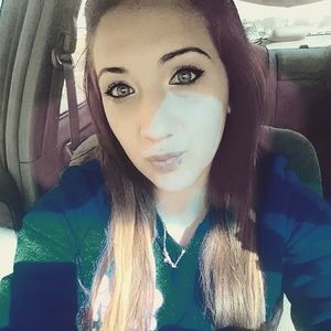 Meet your Posher, Angelina