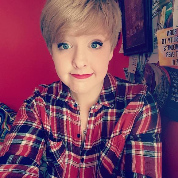 Meet your Posher, Katie