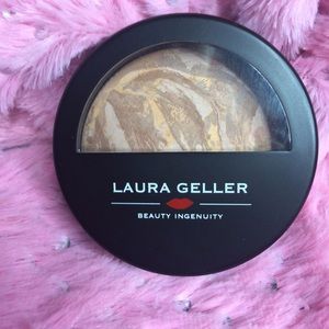 Laura Geller Balance-n-brighten foundation "tan"