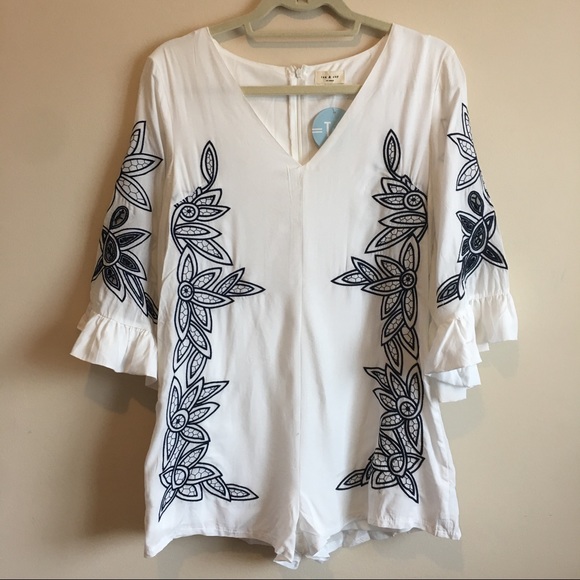 Tea n Cup White & Blue Romper - Picture 3 of 3