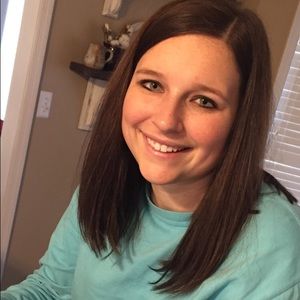 Meet your Posher, Carly