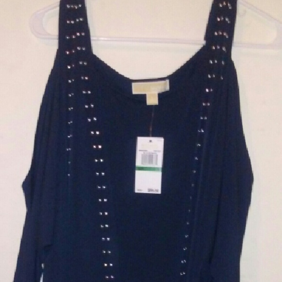 Shirt - Picture 2 of 3