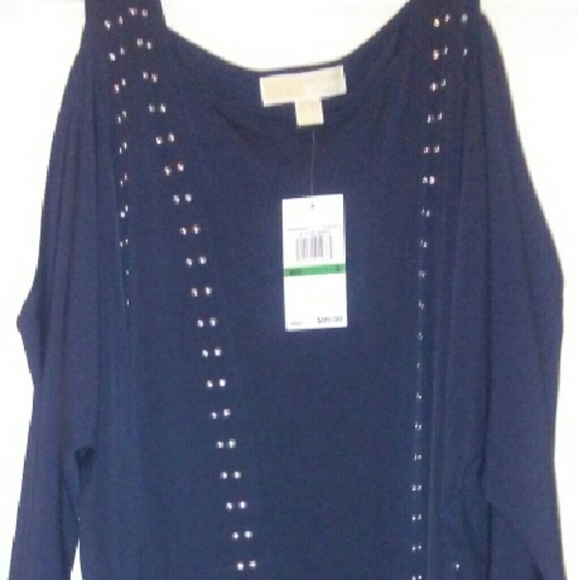 Shirt - Picture 3 of 3