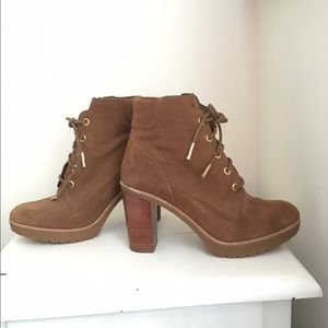 Michael Kors Kim Lace Up in brown leather