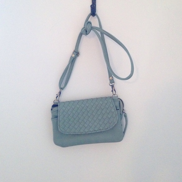 Mint cross body bag!