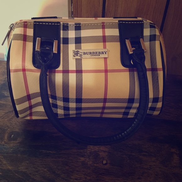 Burberry Purse